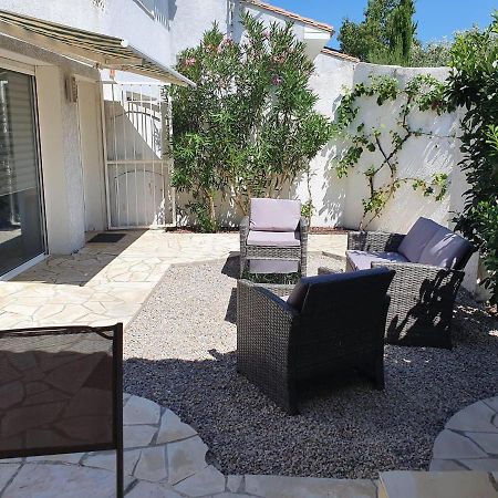 Charmant Logement Avec Piscine Saint-Feliu-d'Avall Ngoại thất bức ảnh
